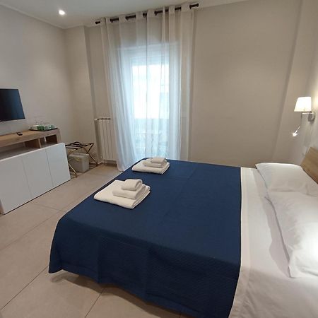Mile Rooms Bari Buitenkant foto