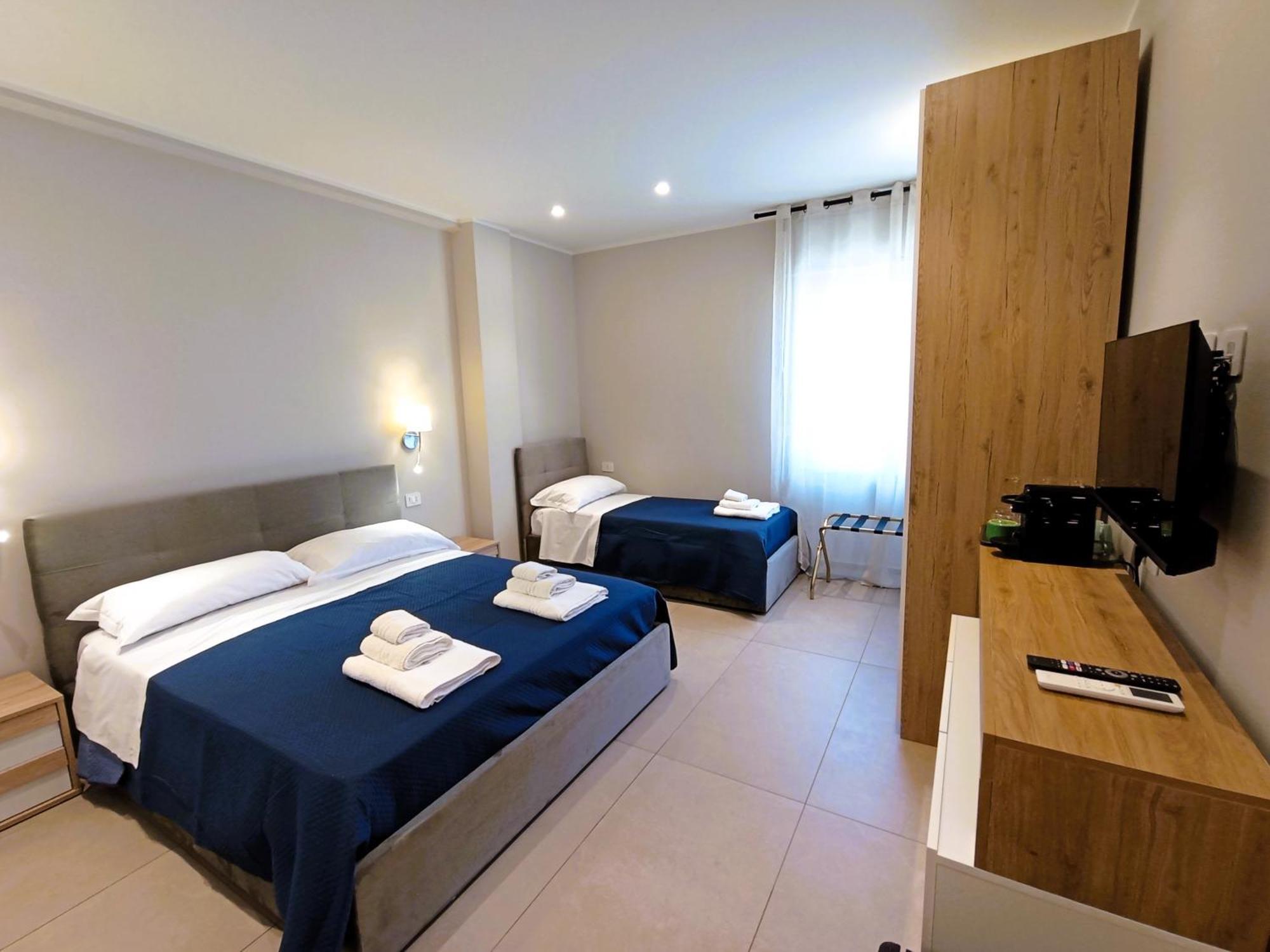 Mile Rooms Bari Buitenkant foto