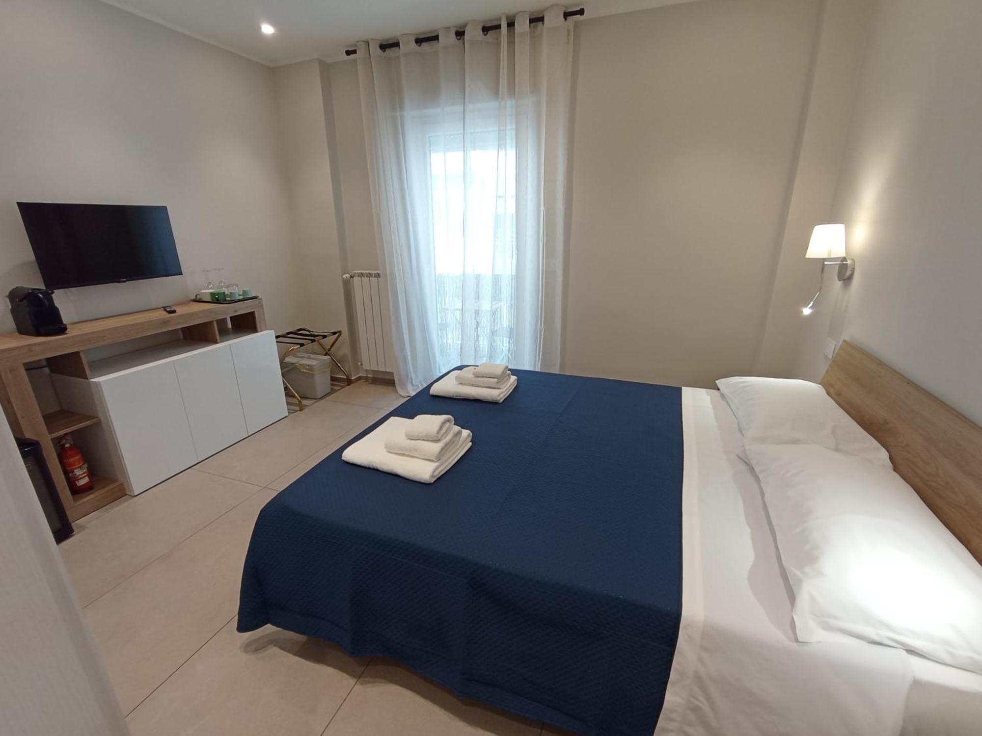 Mile Rooms Bari Buitenkant foto